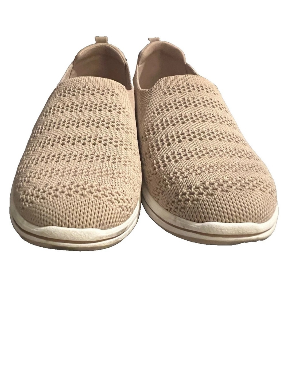 Cloudstepper™ comfort, the Clarks™ Breezey Izzy shoes Beige Size 6 with box